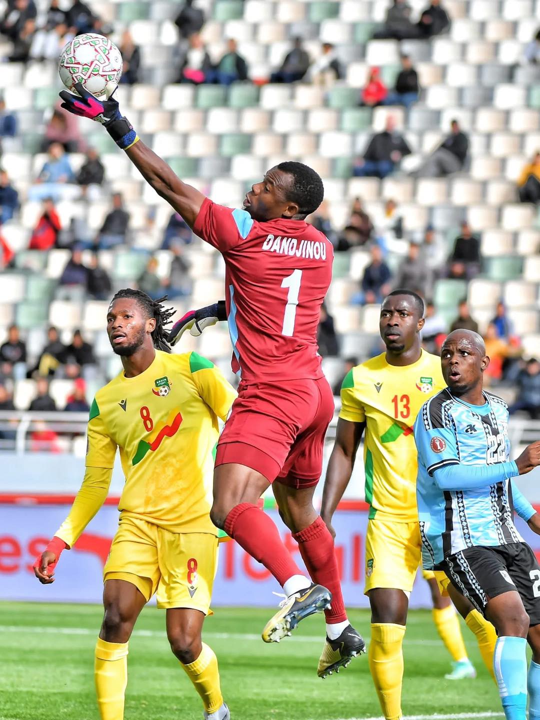 Sortie aérienne contre le Botswana